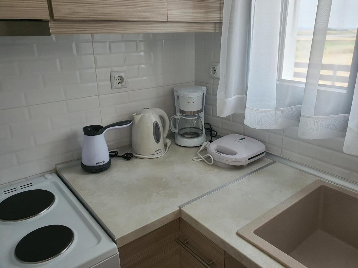 Island View Apartments Moúdhros المظهر الخارجي الصورة