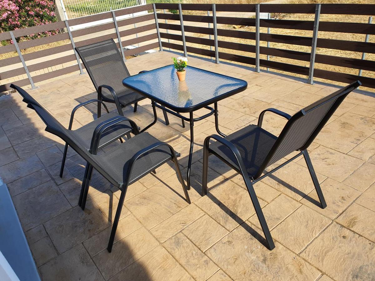Island View Apartments Moúdhros المظهر الخارجي الصورة